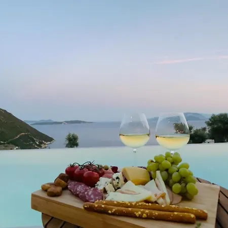 别墅 Calliste Evgiros