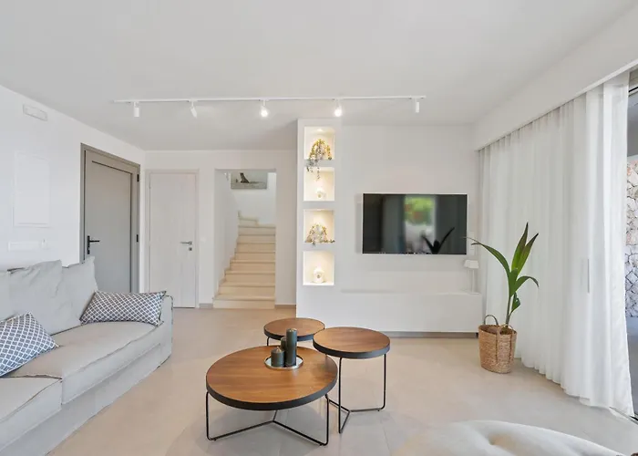 Villa Calliste Evgiros